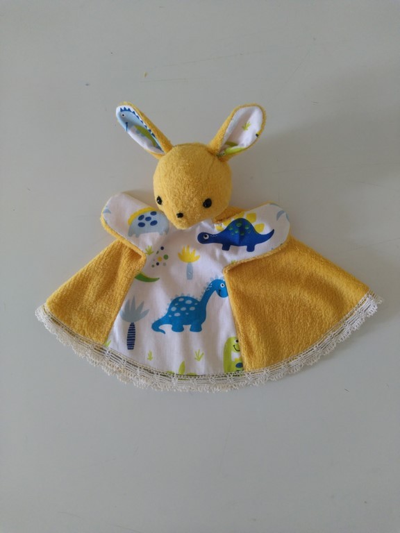 Doudou marionnette jaune, dinosaures