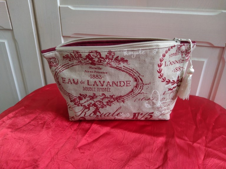 Trousse maquillage 'Eau de lavande"