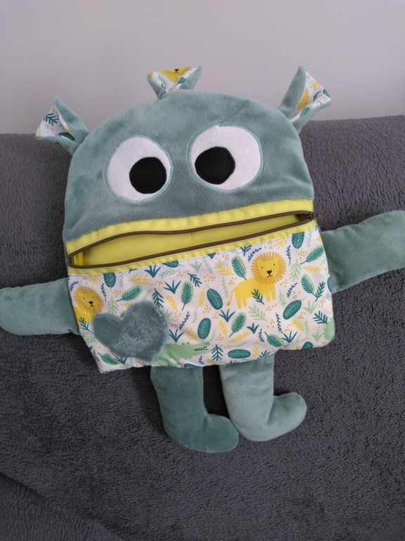 Mange soucis vert et jaune