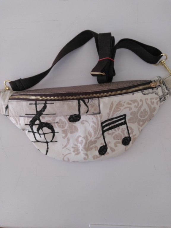 Sac banane note de musiqueSac banane note de musique