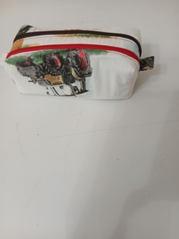 Trousse matelassée tracteur double zip