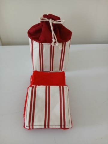 Pochons et ses lingettes démaquillantes