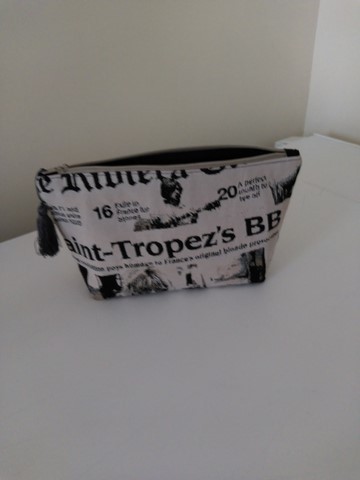 Trousse de toilette New York Times grand modèle