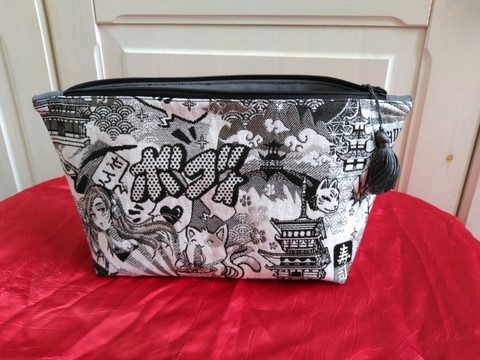 Trousse de toilette grand modèle "Manga"