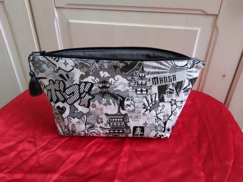 Trousse de toilette grand modèle "Manga"