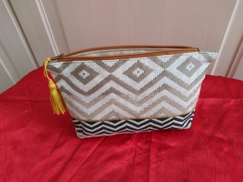 Trousse à maquillage "géométrie taupe"