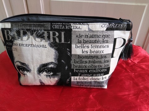 Trousse de toilette "Visages" Grand modèle