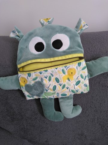 Mange soucis vert et jaune