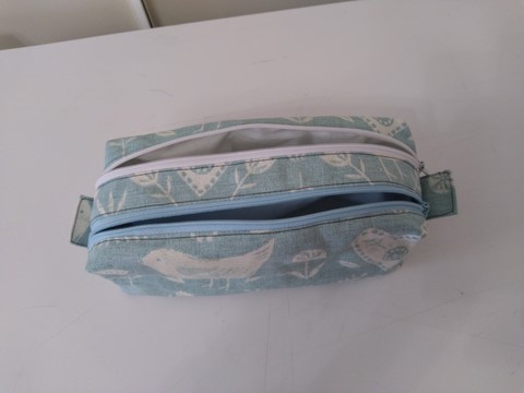 Trousse double zip bleue et blanche