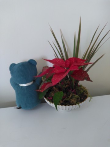 Nounours assis multi-matières velours côtelé bleu