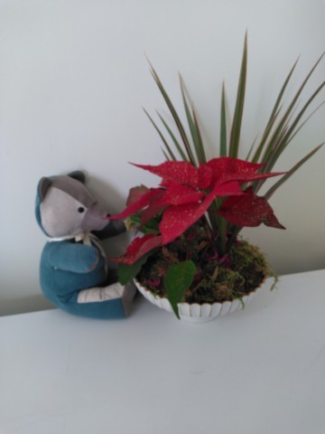 Nounours assis multi-matières velours côtelé bleu