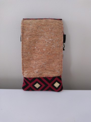 Pochette de téléphone noire, rouge et or