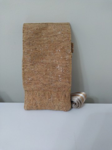 Pochette de téléphone liège