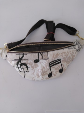 Sac banane note de musique