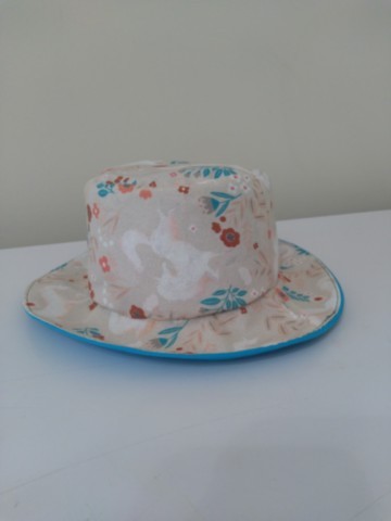 Bob réversible imprimé licornes